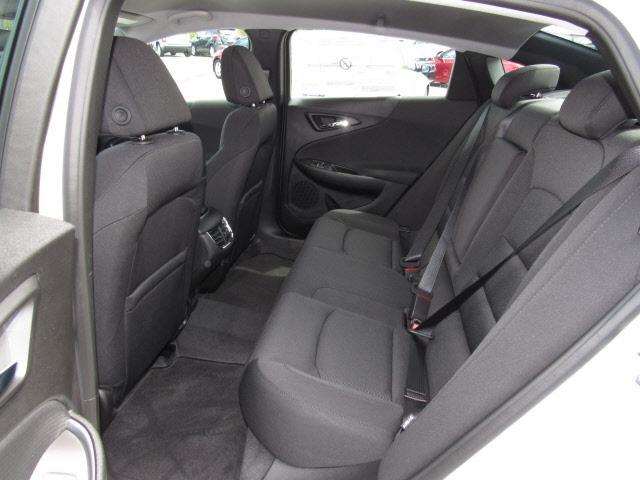 2017 Chevrolet Malibu LT 4dr Sedan